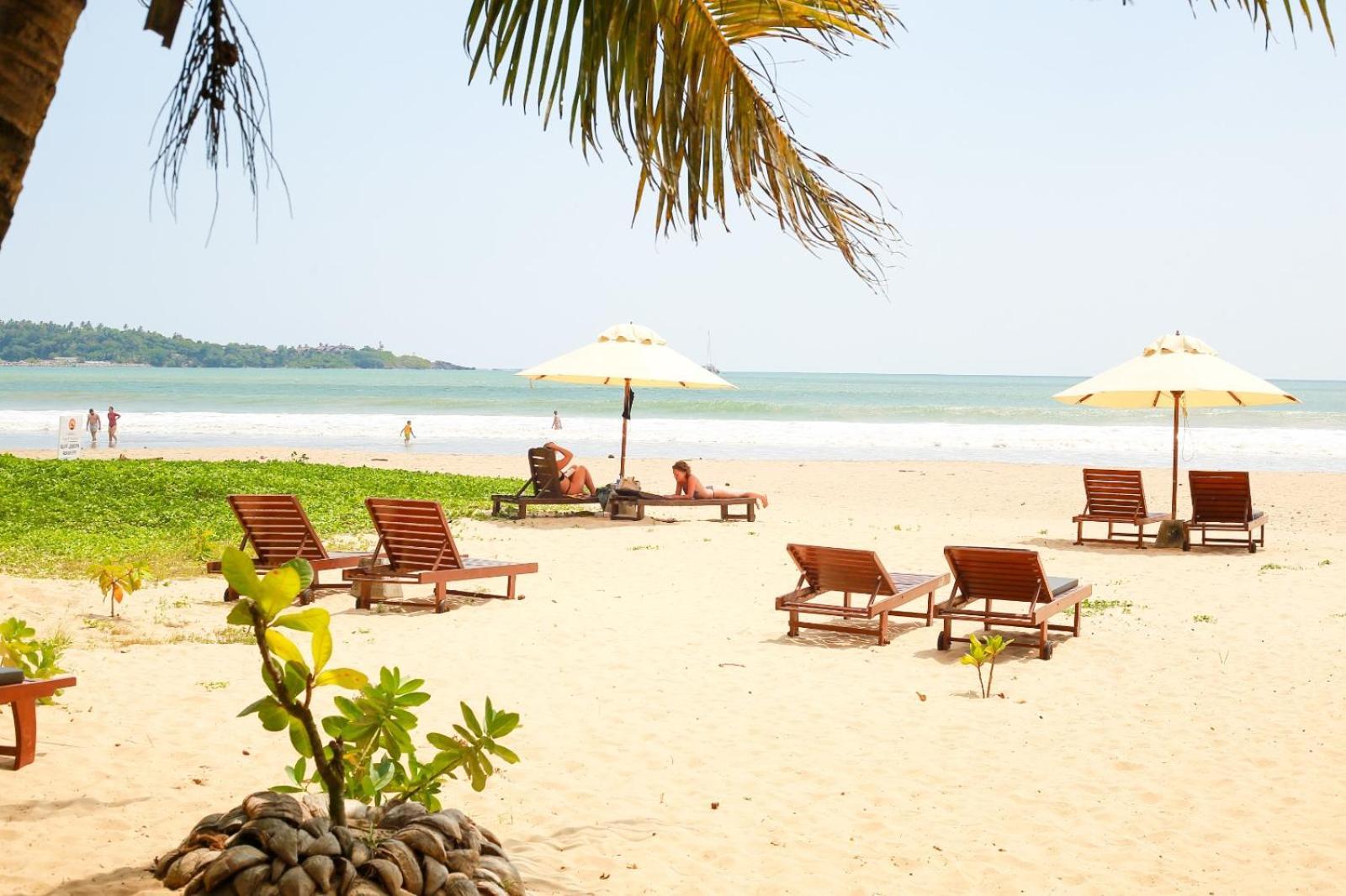Relax Beach Resort Weligama Eksteriør billede